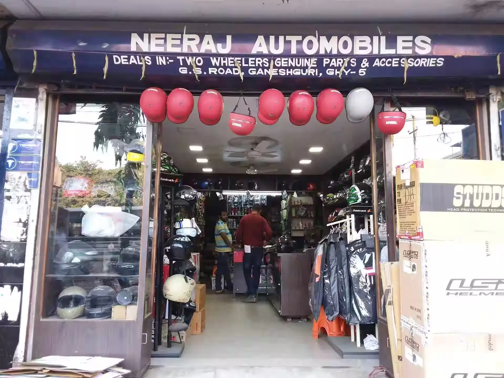 Neeraj Automobiles in Bokaro