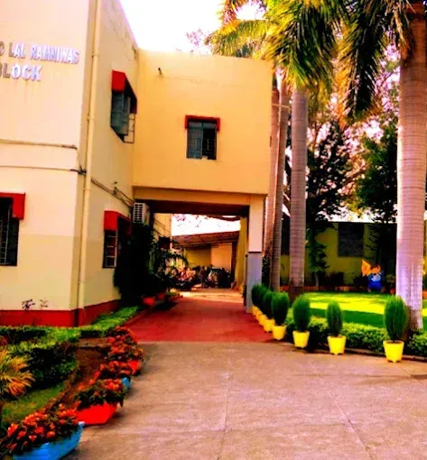 Dhanbad Public School in Dhanbad