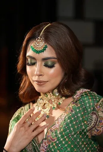 Sonal Beauty Salon & Makeup Artist in Dhanbad