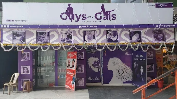 Guys N Gals in Jamshedpur